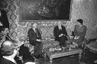 Colloquio e successiva colazione con le LL.MM. Re Hussein I e la regina Noor del Regno Hascemita di Giordania