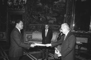 Nissai Vejjajiva, nuovo ambasciatore del Regno di Thailandia; Hamid Abutalebi, nuovo ambasciatore della Repubblica Islamica dell'Iran; Joseph Tchicaya, nuovo ambasciatore della Repubblica Popolare del Congo; Ernest Sipho Mpofu, nuovo ambasciatore della Repubblica del Botswana