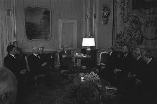 Udienza del Presidente della Repubblica Francesco Cossiga con  la professoressa Tullia Zevi, presidente dell'Unione comunità israelitiche italiane, Alberto Levy, segretario dell'Unione, e  Dario Tedeschi, per consegnare una copia dello Statuto dell'ebraismo italiano