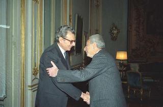 Il Presidente della Repubblica Francesco Cossiga riceve Andrea Cagiati, ambasciatore d'Italia presso la Santa Sede in visita di congedo