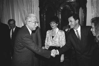 Incontro del Presidente della Repubblica Francesco Cossiga con Antonio Pizzinato, segretario generale della CGIL, con il segretario generale aggiunto Ottaviano Del Turco e una delegazione della Confederazione, per presentare il volume celebrativo dell'80° anniversario della CGIL