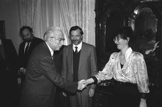 Incontro del Presidente della Repubblica Francesco Cossiga con Antonio Pizzinato, segretario generale della CGIL, con il segretario generale aggiunto Ottaviano Del Turco e una delegazione della Confederazione, per presentare il volume celebrativo dell'80° anniversario della CGIL