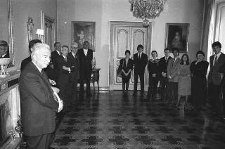 Il Presidente della Repubblica Francesco Cossiga incontra Paolo Armaroli, docente di diritto parlamentare all'Università di Genova