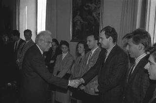 Il Presidente della Repubblica Francesco Cossiga incontra Paolo Armaroli, docente di diritto parlamentare all'Università di Genova
