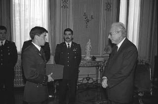 Incontro con una delegazione di allievi dell'Accademia Aeronautica di Pozzuoli, in servizio di Guardia d'Onore al Palazzo del Quirinale