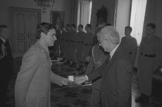 Incontro con una delegazione di allievi della Scuola sottufficiali della Guardia di Finanza, in servizio di Guardia d'Onore al Palazzo del Quirinale