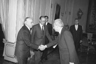 Alessandro Alberigi Quaranta, presidente della Società finanziaria per i sistemi informativi (FINSIEL), con Pietro Imperia, vice presidente, e Vittorio Salvati, amministratore delegato