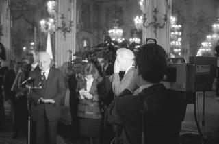 Il Presidente della Repubblica Francesco Cossiga incontra Herbert Schambeck, presidente del Consiglio Federale della Repubblica d'Austria, con una delegazione di parlamentari