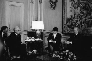 Colloquio e successiva colazione con il Segretario di Stato degli Stati Uniti d'America, George Shultz e signora
