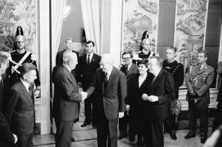 Colloquio e successiva colazione con il Segretario di Stato degli Stati Uniti d'America, George Shultz e signora