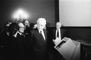 Incontro e colazione con il Segretario Generale della NATO Lord Carrington e signora