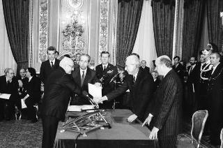 Giuramento I Governo De Mita