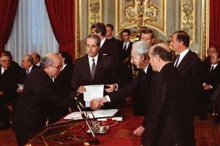 Giuramento I Governo De Mita