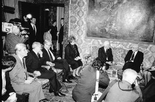 Colloquio e successiva colazione con il Presidente della Repubblica Federale di Germania von Weizsacker e signora