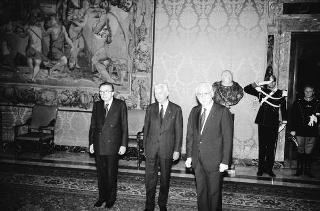 Colloquio e successiva colazione con il Presidente della Repubblica Federale di Germania von Weizsacker e signora