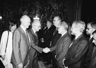 Incontro con i partecipanti alla cerimonia celebrativa del XXV anniversario di fondazione del Programma Alimentare Mondiale