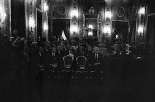 Incontro del Presidente della Repubblica Francesco Cossiga con Franco Carraro, ministro del turismo e dello spettacolo, con Gian Luigi Rondi, presidente dell'Ente David di Donatello, la giuria e i vincitori del Premio David di Donatello per il 1988
