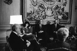 Incontro del Presidente della Repubblica Francesco Cossiga con il Ministro degli Affari Esteri della Repubblica Algerina Democratica e Popolare, Ahmed Taleb Ibrahini, ministro degli affari esteri di Algeria