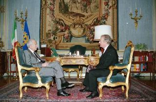 Incontro del Presidente della Repubblica Francesco Cossiga con Giovanni Migliuolo, nuovo capo della Rappresentanza permanente d'Italia presso l'ONU