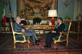 Il Presidente della Repubblica Francesco Cossiga riceve Maurizio Moreno, nuovo ambasciatore d'Italia a Dakar