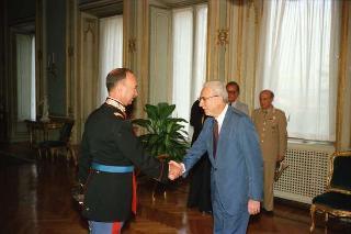 Udienza privata del Presidente della Repubblica Francesco Cossiga con l'Ammiraglio di Squadra Sergio  Majoli,  Capo Stato di Maggiore della  Marina  con l'Ammiraglio di Divisione Angelo Mariani