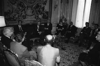 Udienza del Presidente della Repubblica Francesco Cossiga con Gianfranco Imperatori, presidente dell'Associazione italiana contro le leucemie, con una rappresentanza del sodalizio