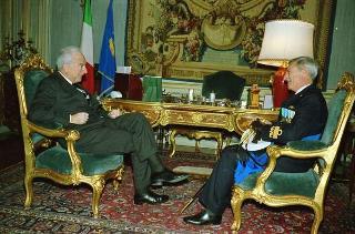 Il Presidente della Repubblica Francesco Cossiga riceve in udienza l'Ammiraglio di Squadra Filippo Ruggiero, nuovo Comandante Navale Alleato del Sud Europa