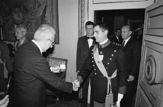 Incontro con una delegazione di allievi dell'Accademia militare di Modena, in servizio di Guardia d'Onore al Palazzo del Quirinale