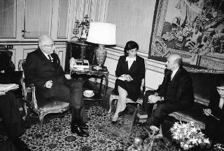 Incontro del Presidente della Repubblica Francesco Cossiga con Manfred Woerner, nuovo Segretario Generale della NATO