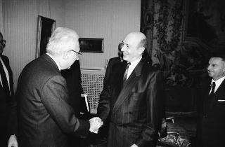 Incontro del Presidente della Repubblica Francesco Cossiga con Manfred Woerner, nuovo Segretario Generale della NATO