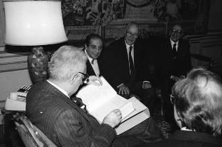 Incontro con autori ed editori del "Dizionario italiano ragionato"