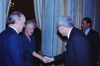 Colazione in onore del Presidente della Repubblica d'Irlanda Patrick Hillery e signora