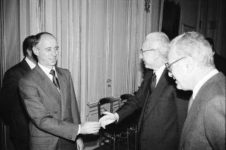 Giuseppe Carbone, presidente della Corte dei Conti, con il Consiglio di Presidenza dell'Organo