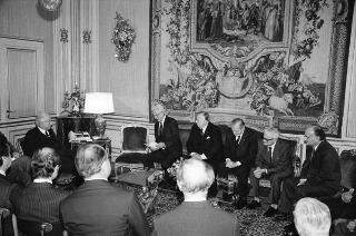 Franzo Grande Stevens, presidente del Consiglio nazionale forense, con i componenti del nuovo consiglio nazionale