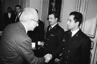 Incontro con una delegazione di allievi dell'Accademia navale di Livorno, in servizio di Guardia d'Onore al Palazzo del Quirinale