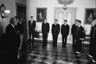 Incontro con una delegazione di allievi dell'Accademia navale di Livorno, in servizio di Guardia d'Onore al Palazzo del Quirinale