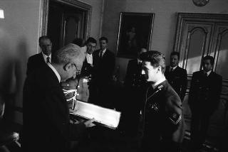 Incontro con una delegazione di allievi dell'Accademia navale di Livorno, in servizio di Guardia d'Onore al Palazzo del Quirinale