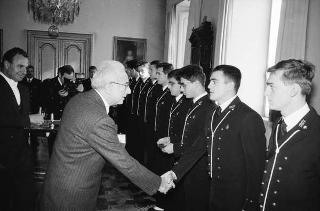 Incontro con una delegazione di allievi dell'Accademia navale di Livorno, in servizio di Guardia d'Onore al Palazzo del Quirinale