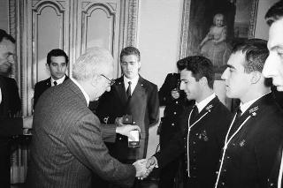 Incontro con una delegazione di allievi dell'Accademia navale di Livorno, in servizio di Guardia d'Onore al Palazzo del Quirinale