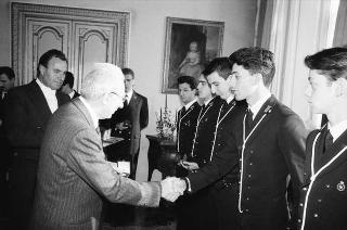 Incontro con una delegazione di allievi dell'Accademia navale di Livorno, in servizio di Guardia d'Onore al Palazzo del Quirinale