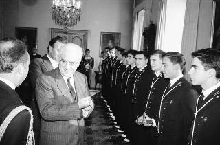 Incontro con una delegazione di allievi dell'Accademia navale di Livorno, in servizio di Guardia d'Onore al Palazzo del Quirinale