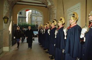 Visita alle Caserme della Polizia di Stato, Carabinieri e Carabinieri Guardie del Presidente