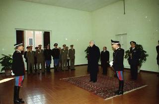 Visita alle Caserme della Polizia di Stato, Carabinieri e Carabinieri Guardie del Presidente