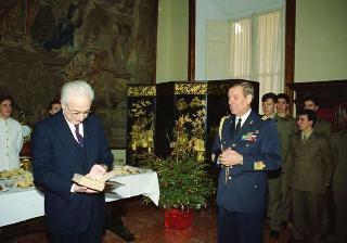 Visita alle Caserme della Polizia di Stato, Carabinieri e Carabinieri Guardie del Presidente