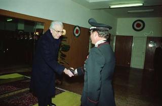 Visita alle Caserme della Polizia di Stato, Carabinieri e Carabinieri Guardie del Presidente