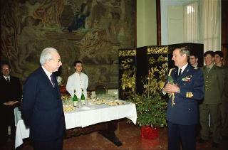Visita alle Caserme della Polizia di Stato, Carabinieri e Carabinieri Guardie del Presidente