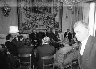 Incontro con il comitato promotore, la giuria e i vincitori del Premio Saint Vincent per l'economia 1988