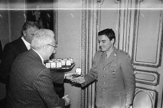 Incontro con una delegazione di allievi della Scuola sottufficiali della Guardia di Finanza, in servizio di Guardia d'Onore al Palazzo del Quirinale