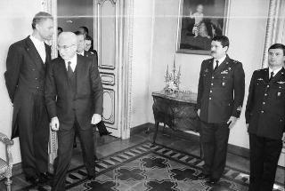 Incontro con una delegazione di allievi dell'Accademia Aeronautica di Pozzuoli, in servizio di Guardia d'Onore al Palazzo del Quirinale