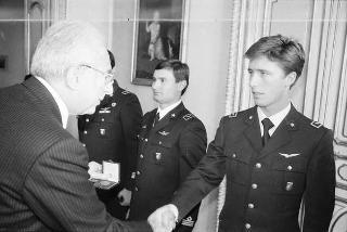 Incontro con una delegazione di allievi dell'Accademia Aeronautica di Pozzuoli, in servizio di Guardia d'Onore al Palazzo del Quirinale